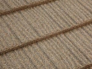 Cedar wood finish – light reddish-brown tone with natural wood grain