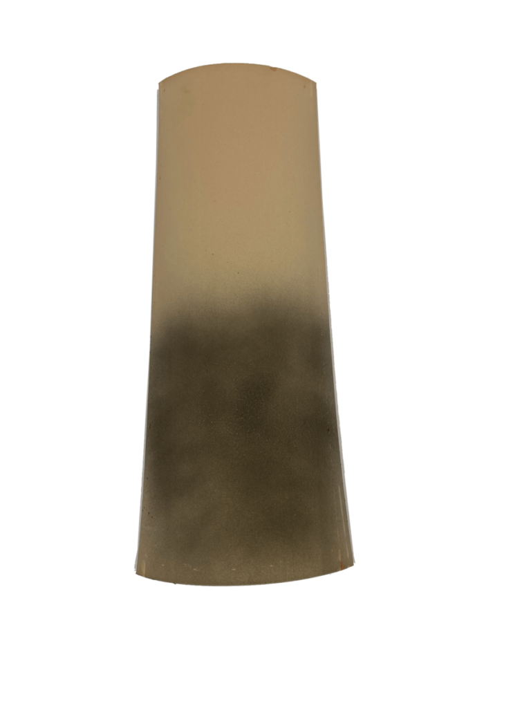 Flamed paja finish – textured golden-beige tone with rustic flamed effect